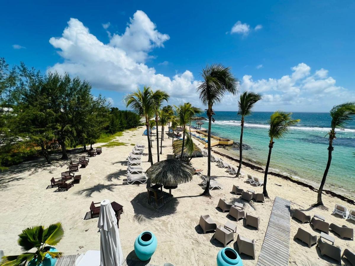 Studio Le Titoune Acces Plage St-Francois Avec Reservoir D'Eau Automatique Saint-Francois  Ngoại thất bức ảnh